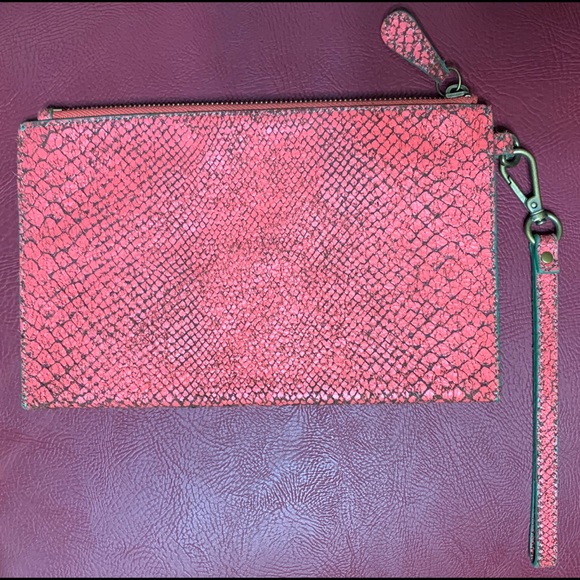 Leibeskind LK Berlin Leather Charm Clutch - Picture 5 of 5